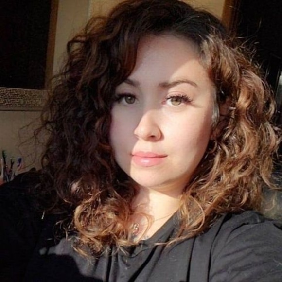 Meet your Posher, Jennifer - Picture 1 of 1